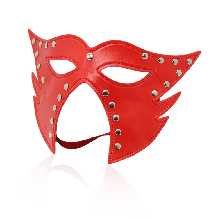 成人情趣性用品皮革带钉遮光眼罩夜店表演cosplay道具诱惑