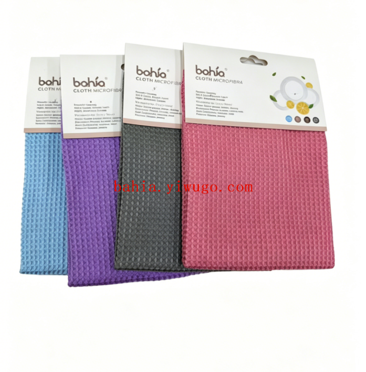 bahia Polka dot double-sided microfiber cleaning cloth is a highly efficient oil-stain and water-absorbing kitchen rag Item Picture