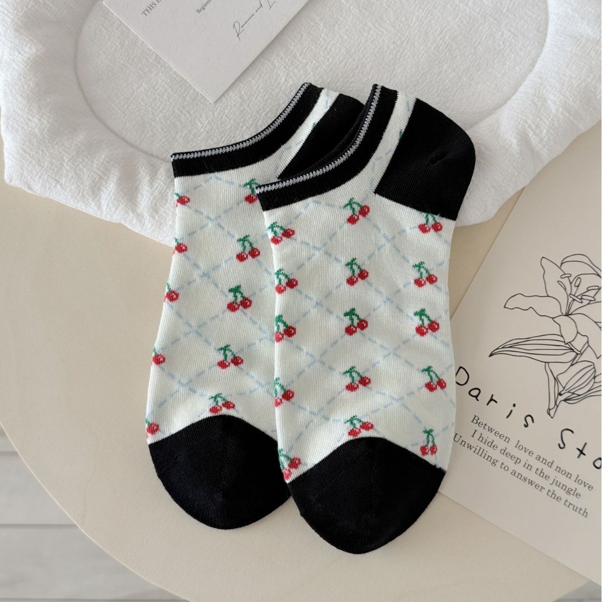 Spring and summer socks, women's boat socks, cute, thin, breathable, cherry black and white color combination, sweet college style cotton socks, Zhuji socks Item Picture