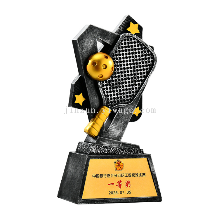 Cross-border new creative pickleball competition sports meeting trophies, gold, silver and copper resin pickleball craftsmanship engraving customization Application Scenario