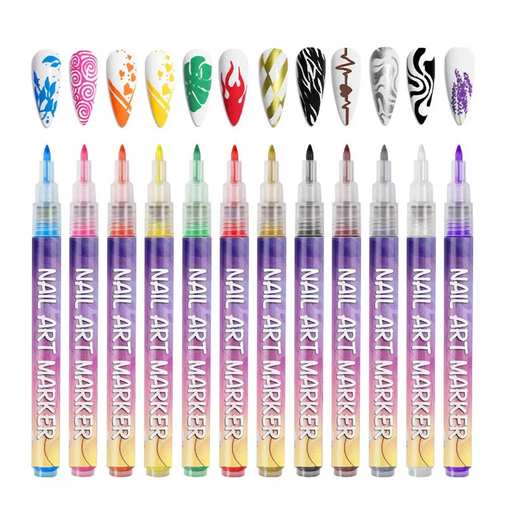 Wholesale of cross-border best-selling 12-color nail art, painting and graffiti pens, plastic pen tips, acrylic painting nail art pens, waterproof and quick-drying outline pens Application Scenario