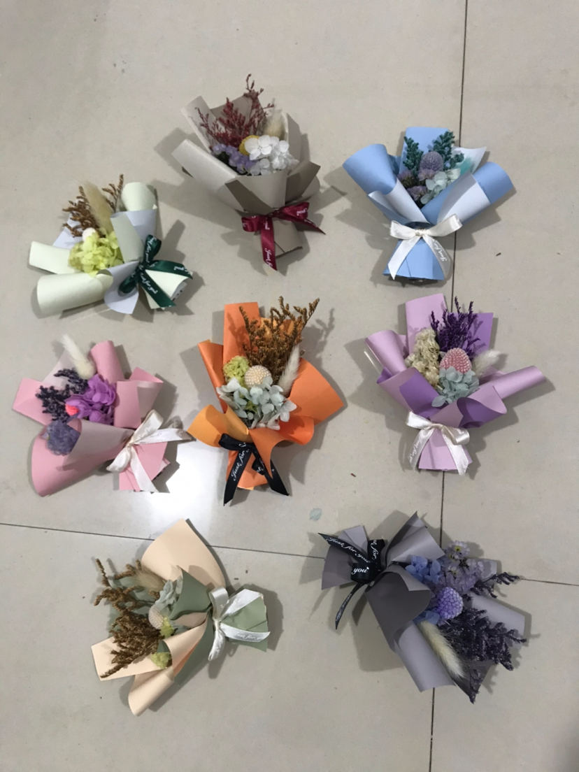 手捧花实物图
