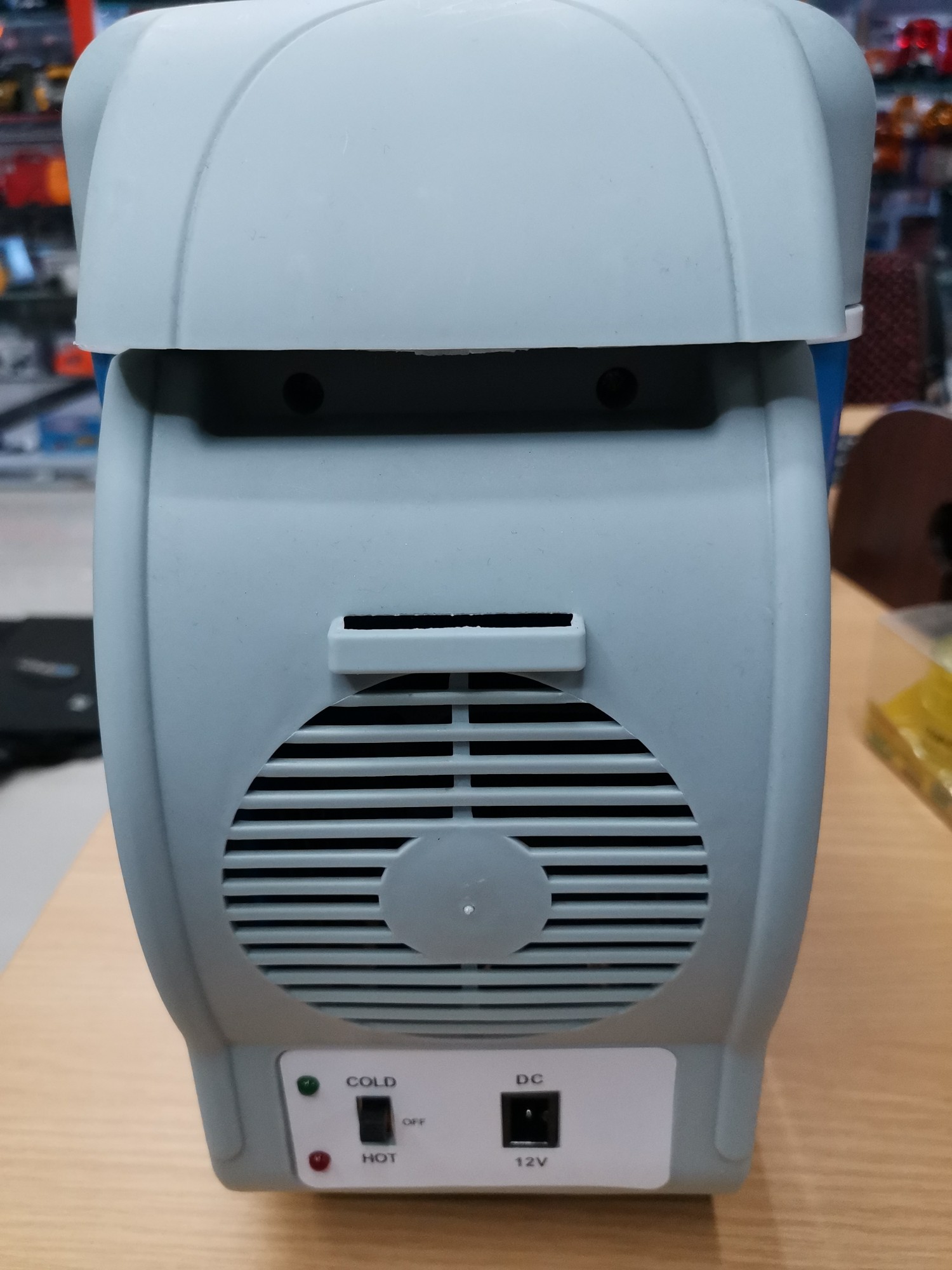 Car refrigerator 7.5L car refrigerator cabinet car refrigerator is convenient thumbnail