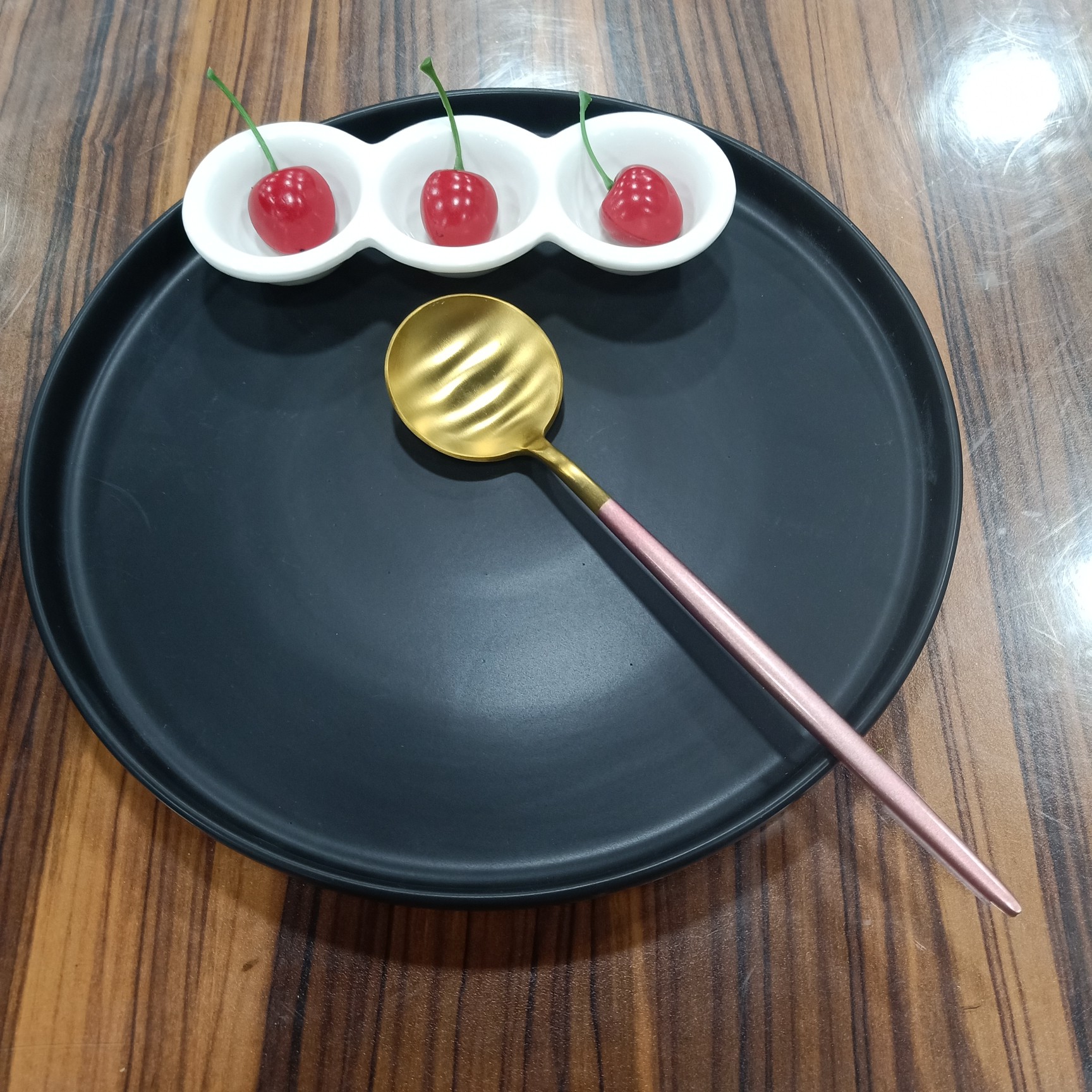 北欧风/哑光/牛排盘产品图