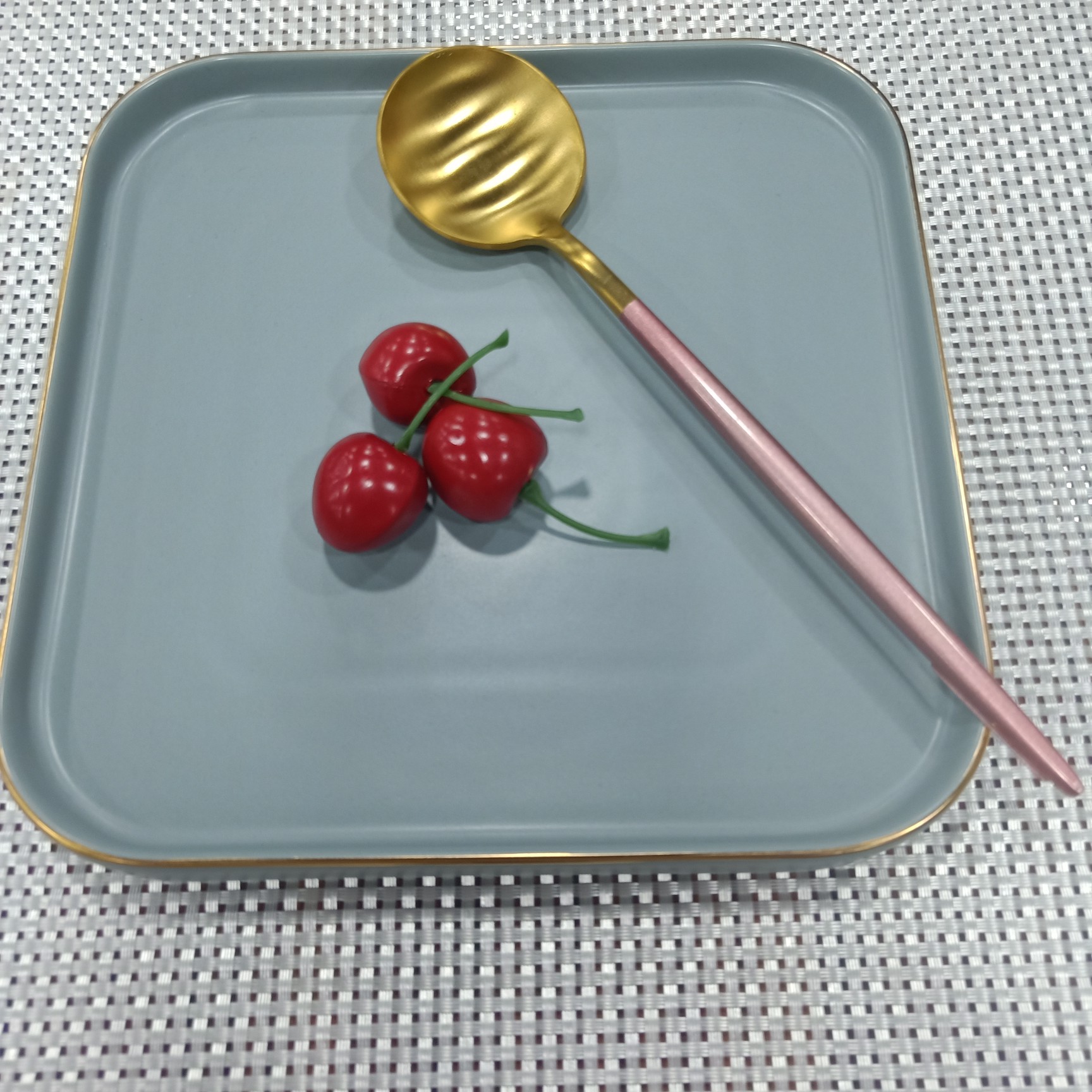 灰色/甜品盘产品图