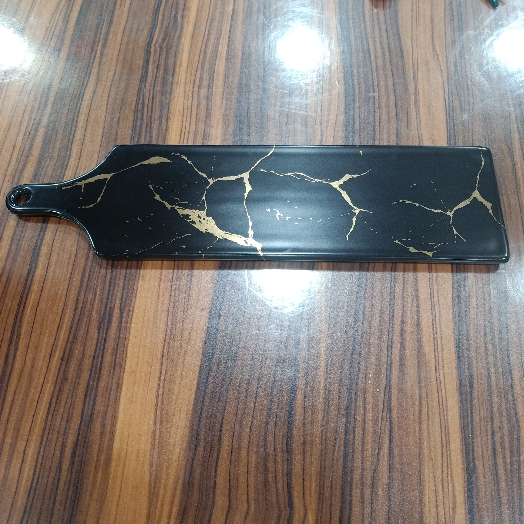 Nordic style marble-patterned black gold and white gold 16-inch long flat plate sushi plate with handle Specification image