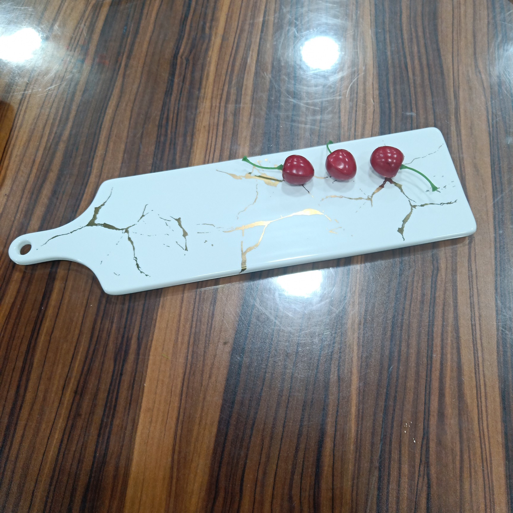 Nordic style marble-patterned black gold and white gold 16-inch long flat plate sushi plate with handle Item Picture