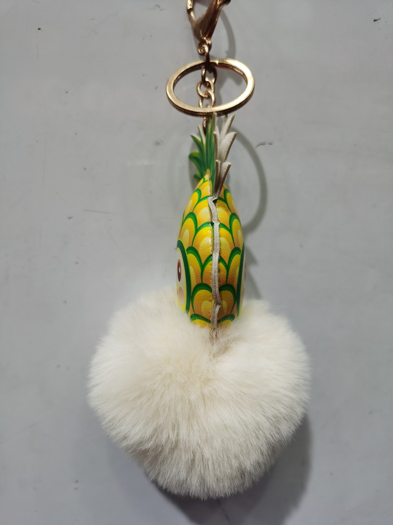 3711 Qilisa Accessories Hairball Fashion Pineapple Keychain Specification image