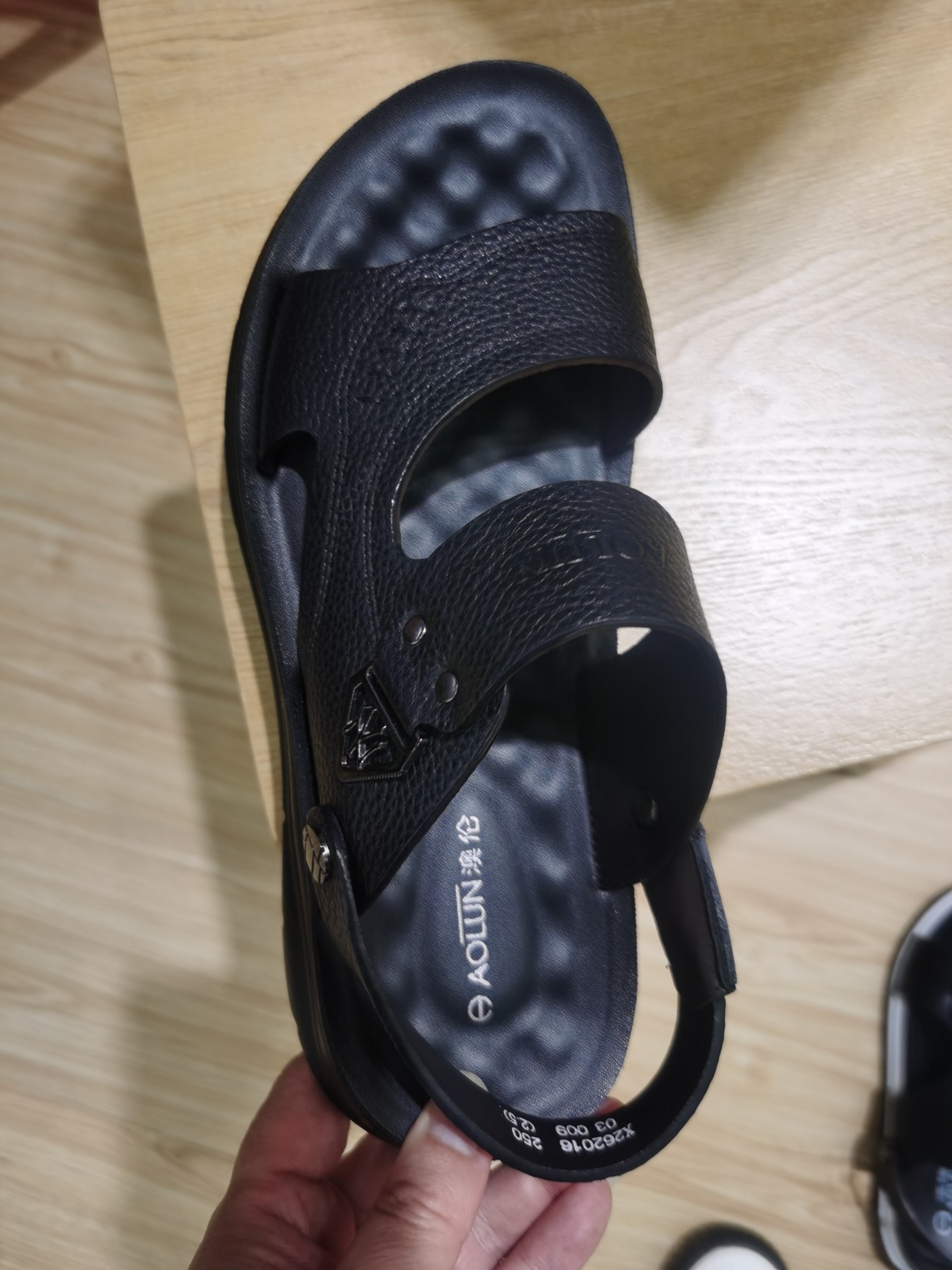 Beach Shoes details Picture