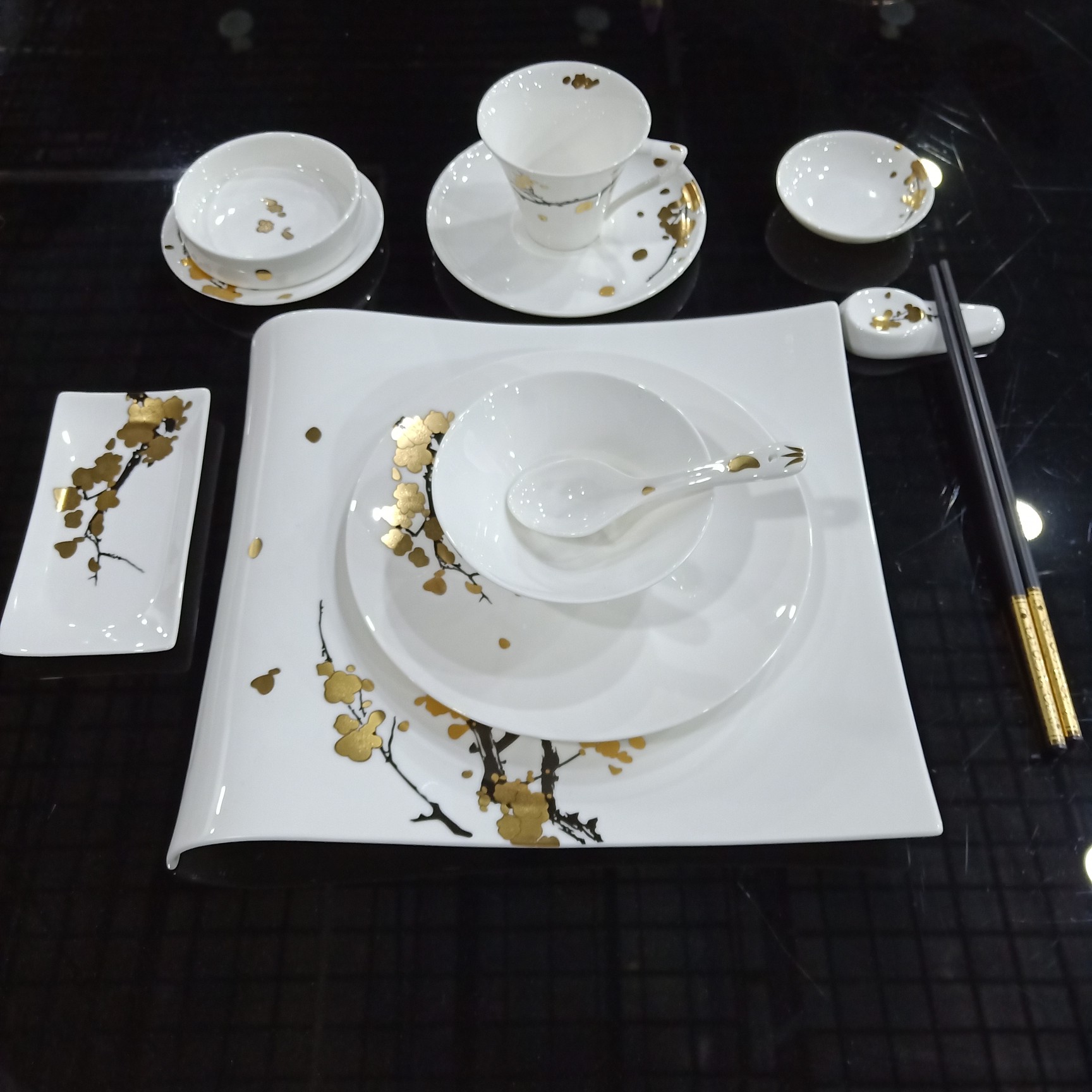 高档酒店摆台骨瓷摆台新中式风摆台4.75寸尖脚锥碗