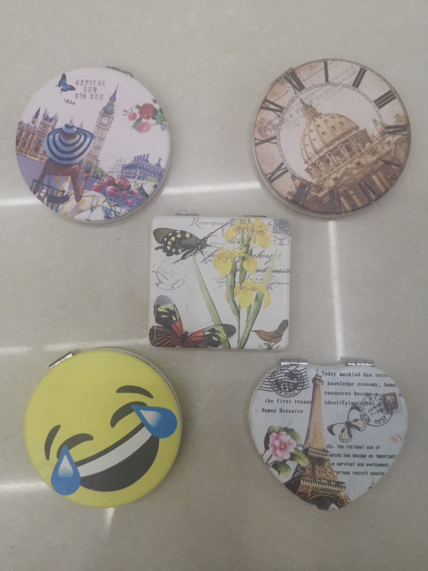 镜子，化妆品，放大镜，PU镜产品图