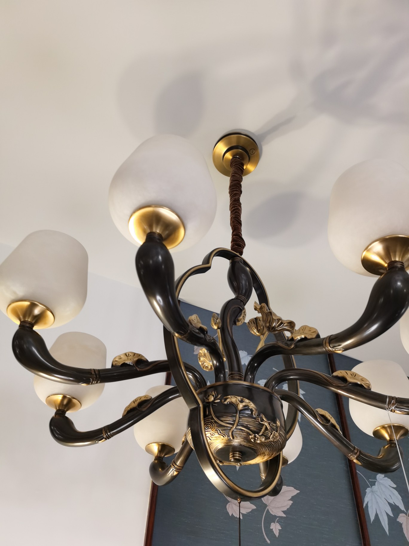 吸顶灯/吸顶灯卧室灯/led顶灯/地插/玫瑰台灯细节图