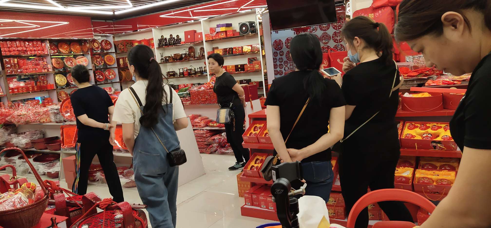 Guangdong "Wedding Season" Wedding Items Procurement Center describe pic - 4