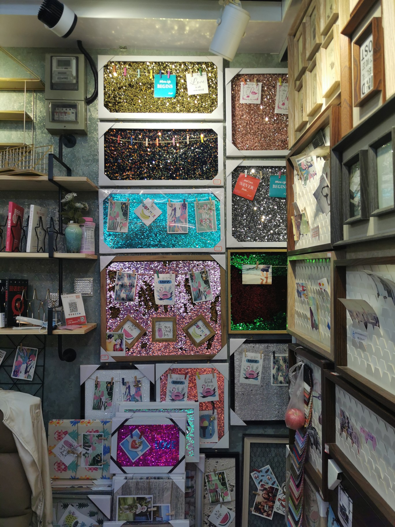 Isabelle Home Decor describe pic - 3