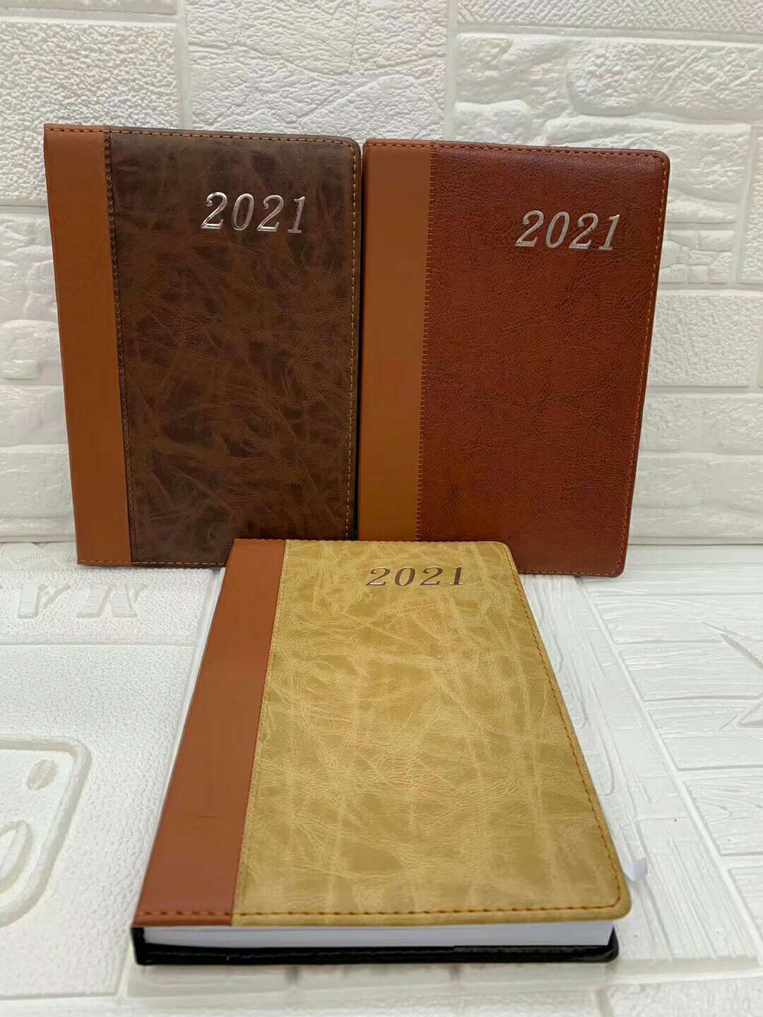 2021年历，英语，西语，阿拉伯语 ，葡萄牙语