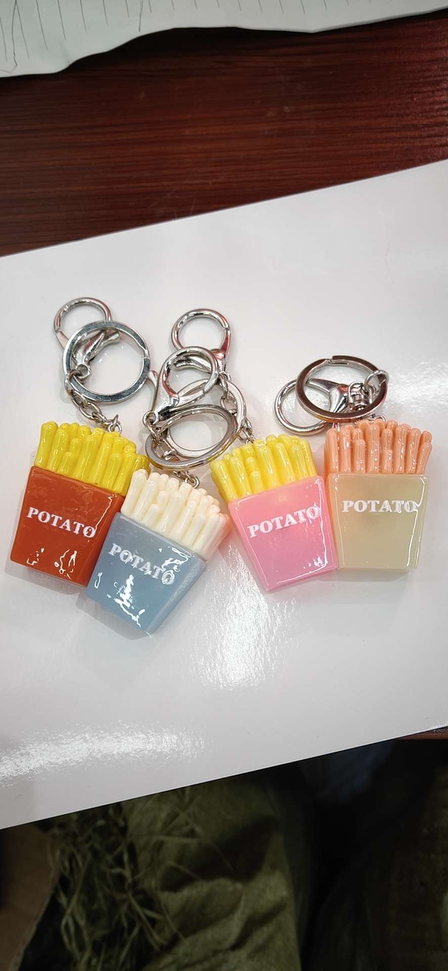 Delicate Chips Flash Light Key Chain Pendant Resin Accessories