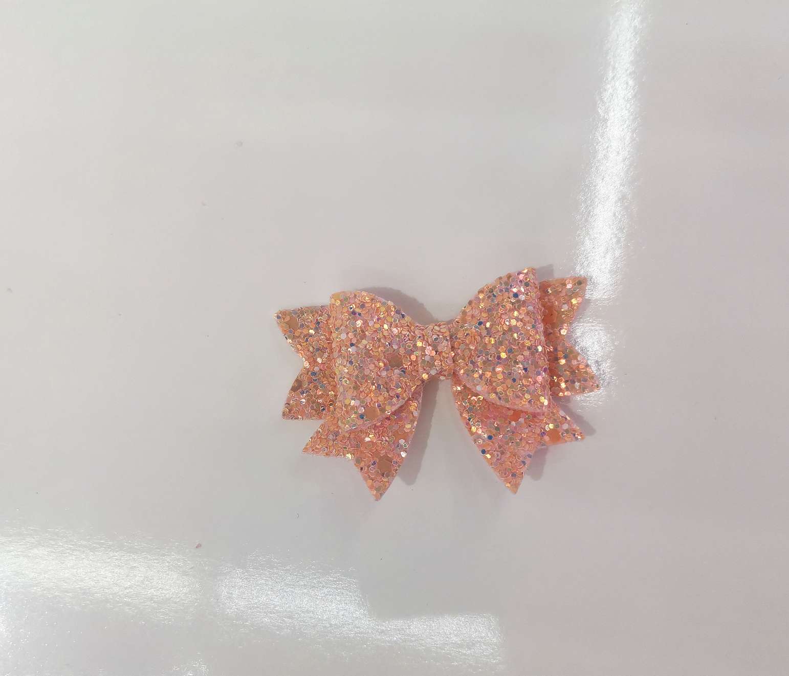 Three-layer ceramic swallowtail bow details Picture