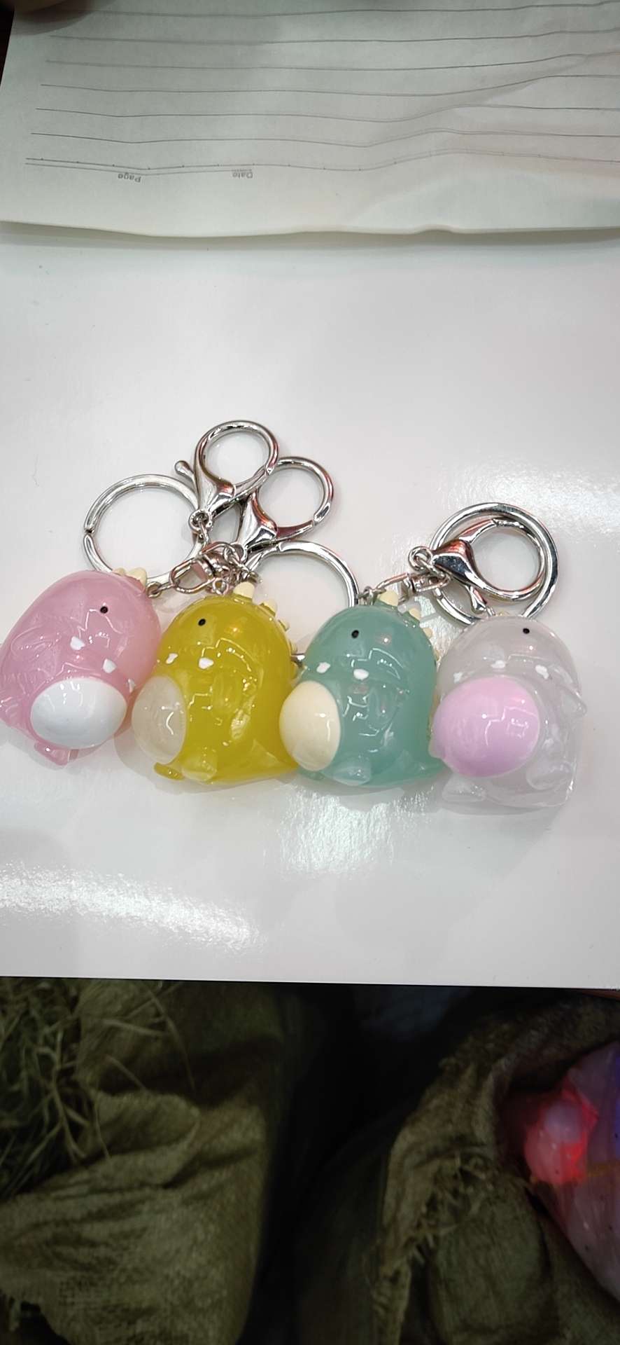 Cute Little Dinosaur Flashing Effect Keychain Pendant Resin Accessories