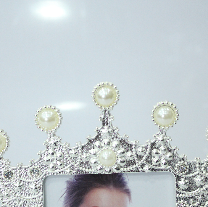轻奢皇冠金属相框婚纱影楼家居摆台详情图3