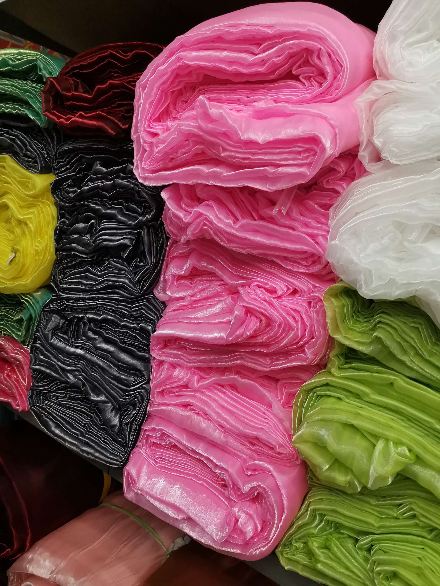 Korean yarn is suitable for making hair flowers, hat flowers, doll dresses, scarves, and headwear, etc Specification image