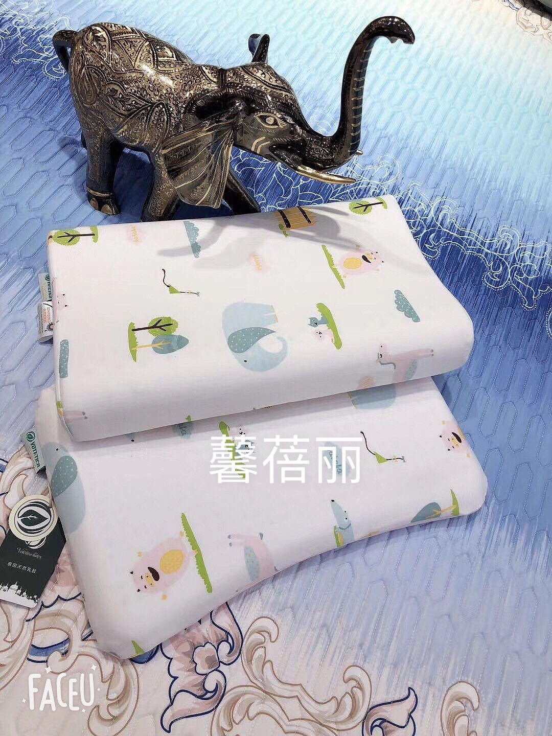乳胶枕实物图
