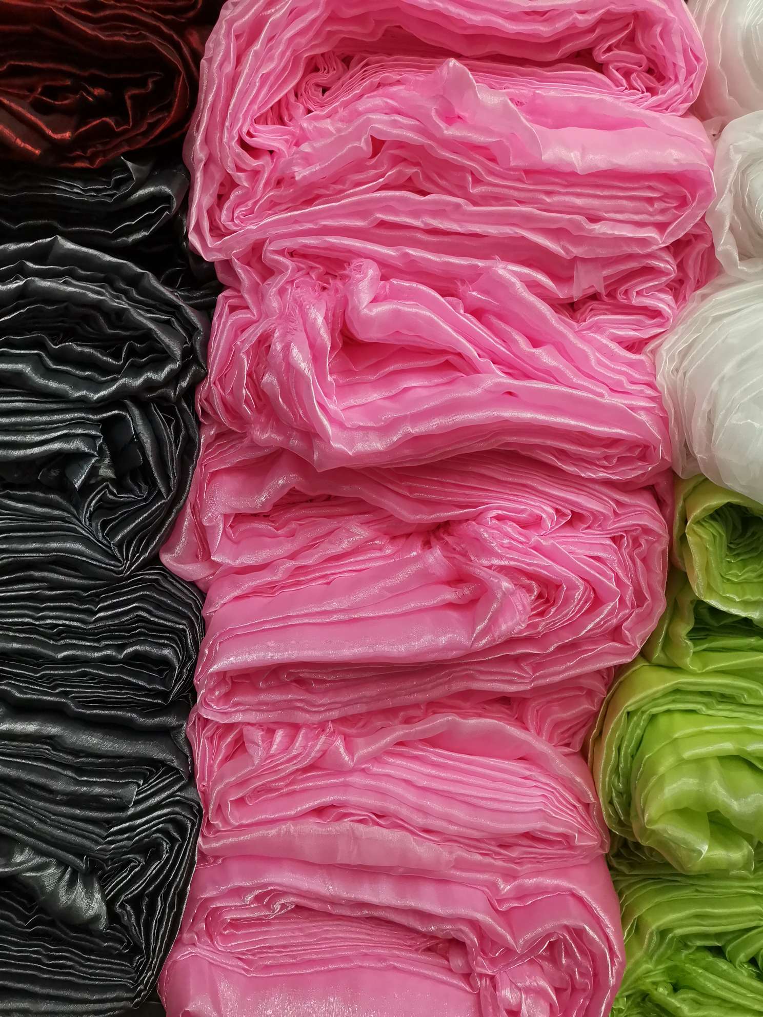 Korean yarn is suitable for making hair flowers, hat flowers, doll dresses, scarves, and headwear, etc