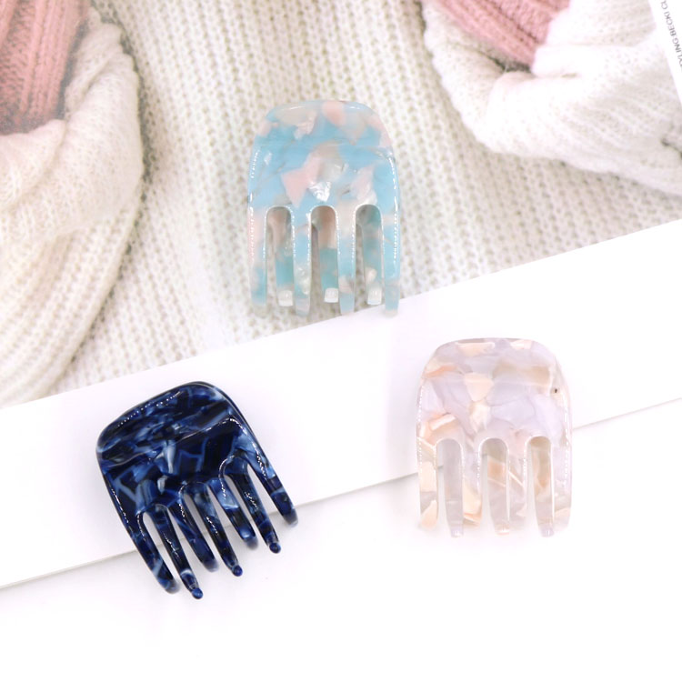 Japanese Explosive Hairpin Headwear Grab Acetic Acid Plate Hair Grab Acetic Acid Leopard Top Clip Hair Clip Hair Accessories Custom Wholesale Application Scenario