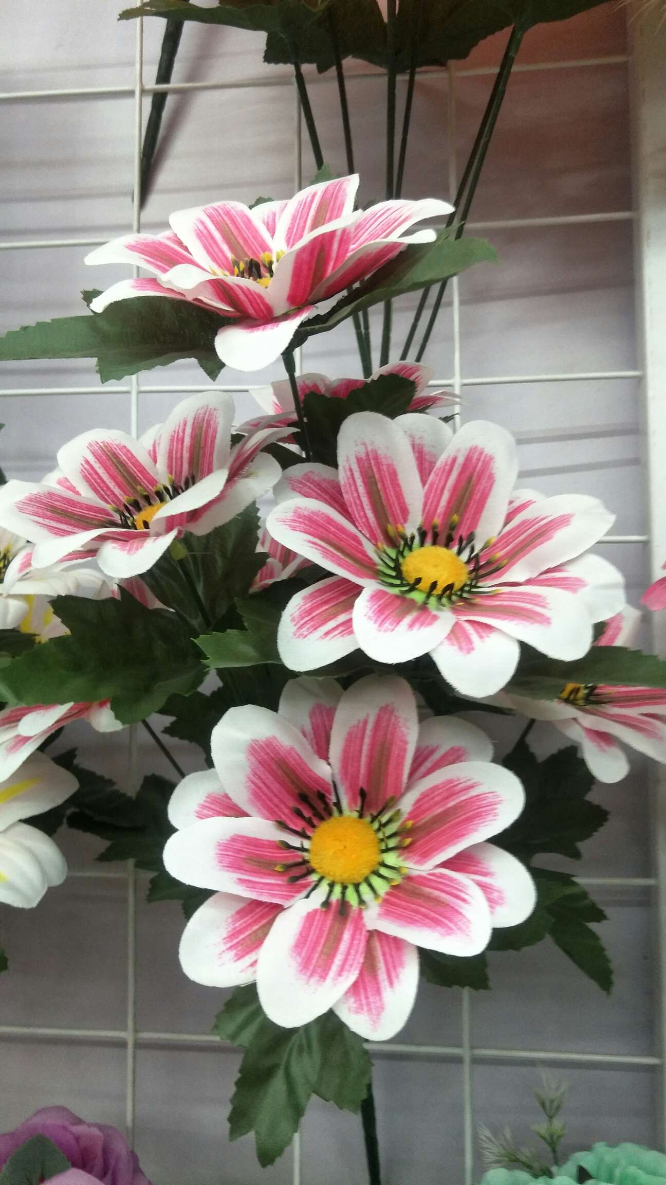 9-head silk-screened cherry blossom artificial flower living room display Application Scenario