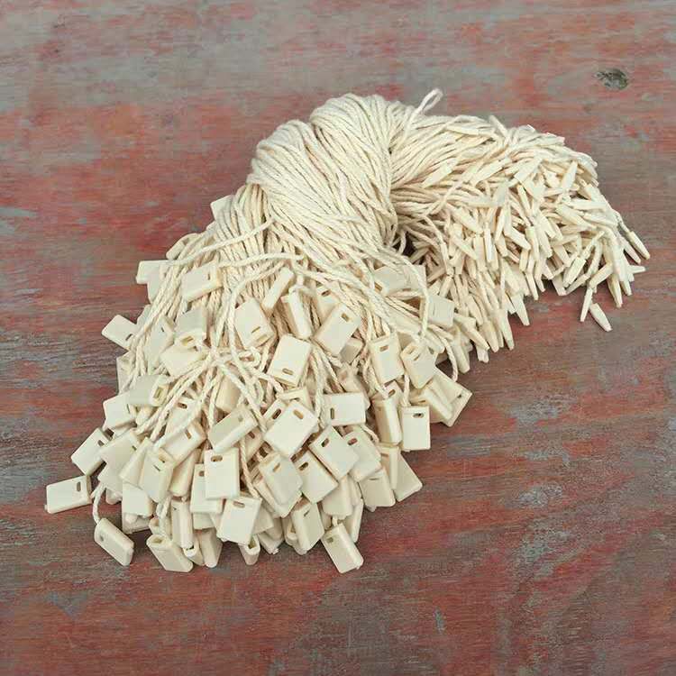 服装辅料/吊牌/吊粒细节图