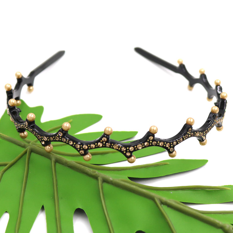 Alexander New Ins Headband Acetate Sheet Headband Black Bangs Hairpin High-Grade Rhinestone Headband Steel Ball Hair Jewelry Custom Application Scenario