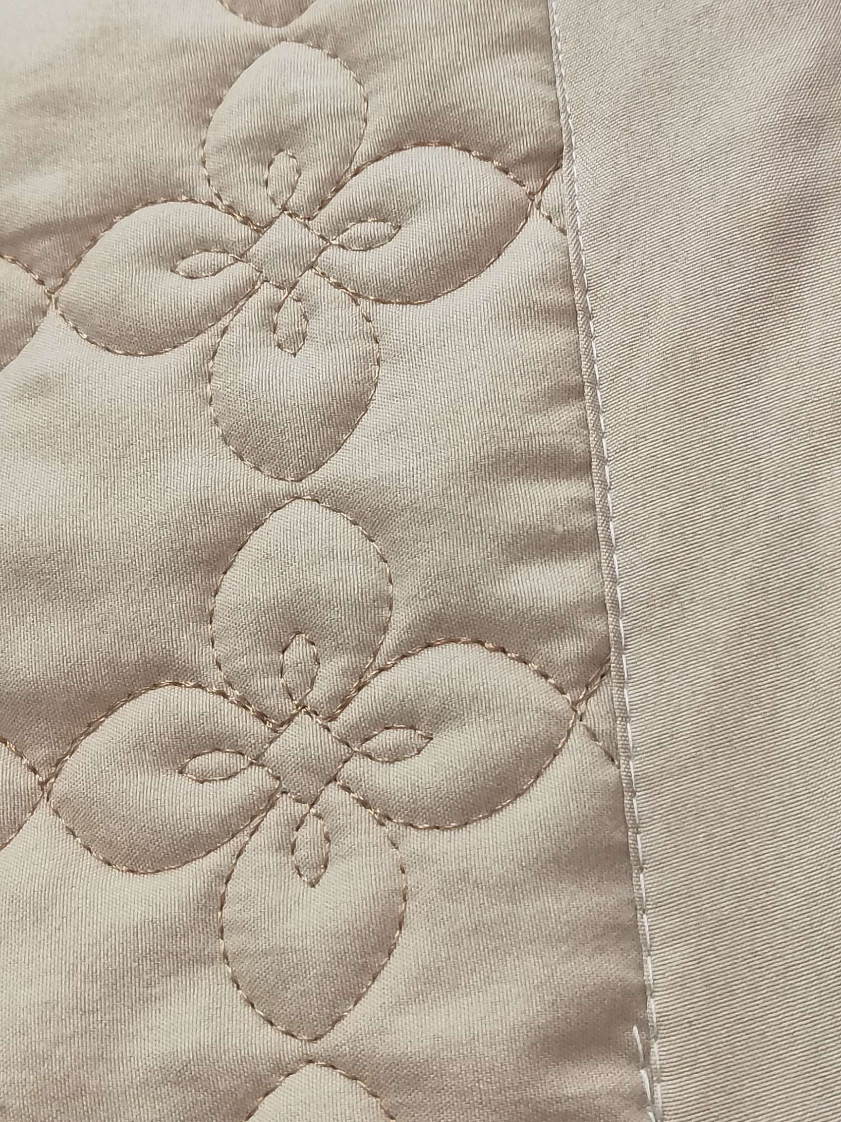Washed soft and plain air-conditioned quilt Specification image