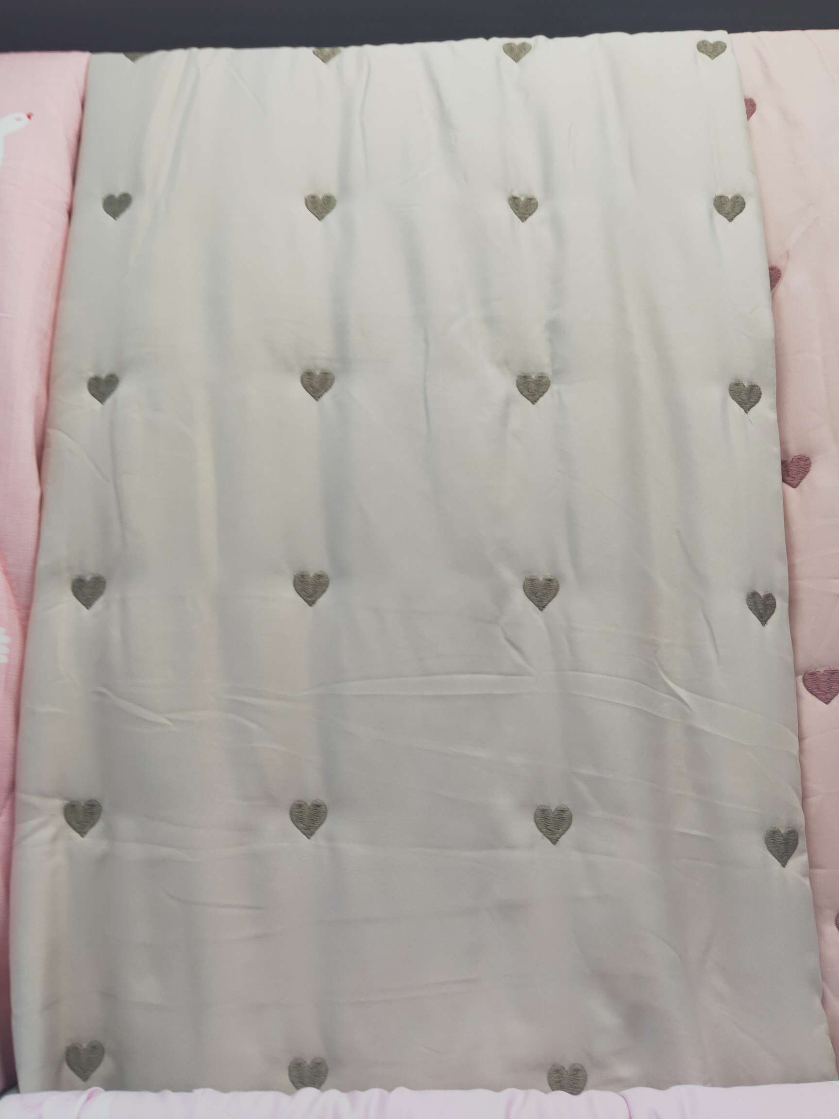 Tencel embroidered air-conditioned summer cooling quilt