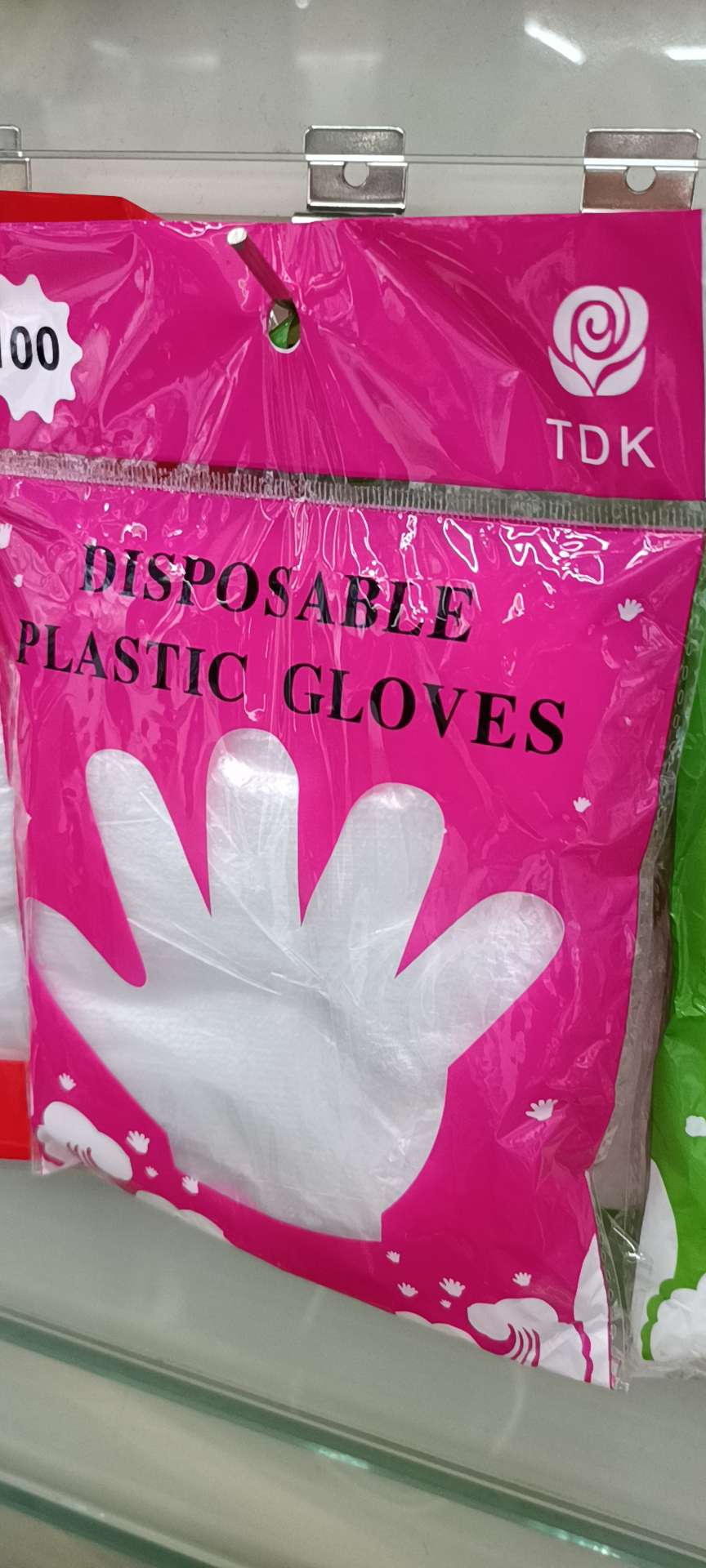 Pe Disposable Gloves Health Protection Food And Beverage Restaurant Plastic Gloves 0.4G 0.6G0.8g1g Custom Order Telephone 13094652877 Application Scenario