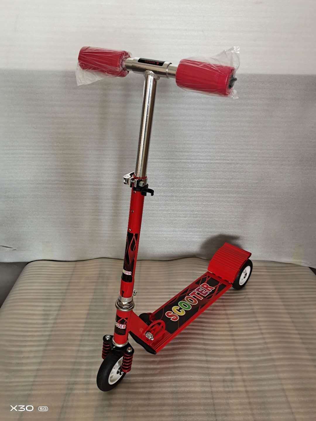 全铝大减震三轮胶轮细节图