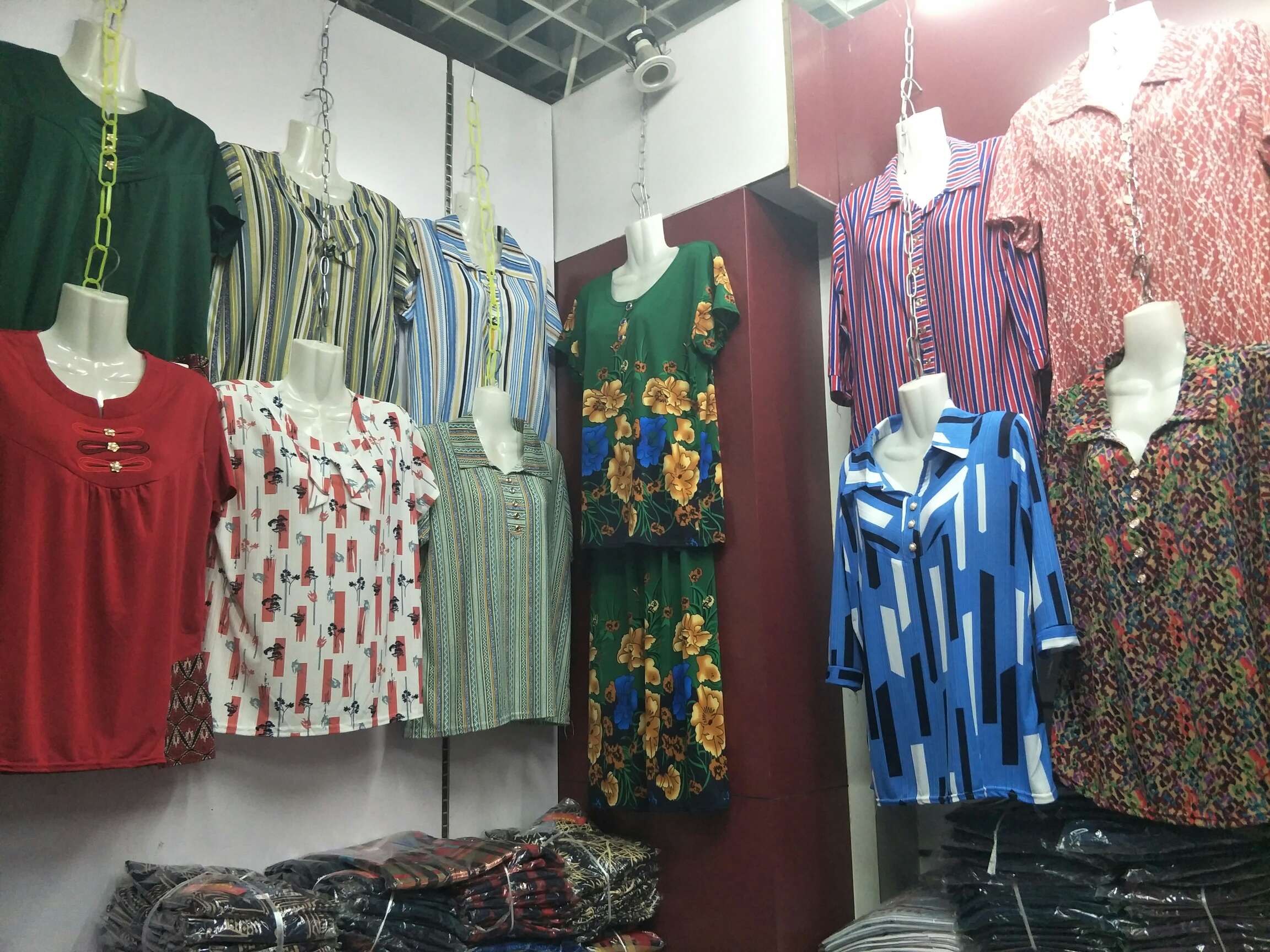 Yiwu Suda Clothing describe pic - 5