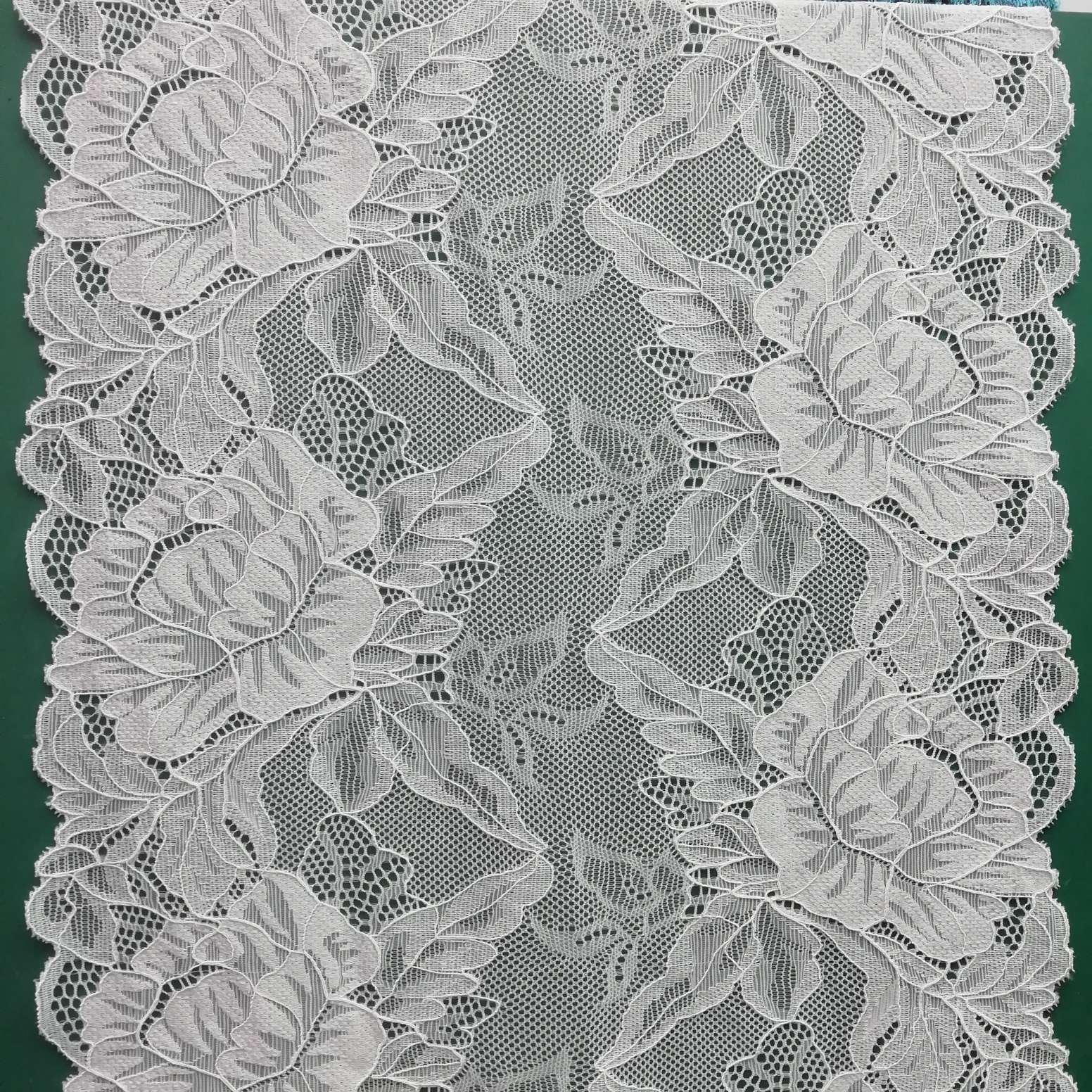 Lace lace full figure