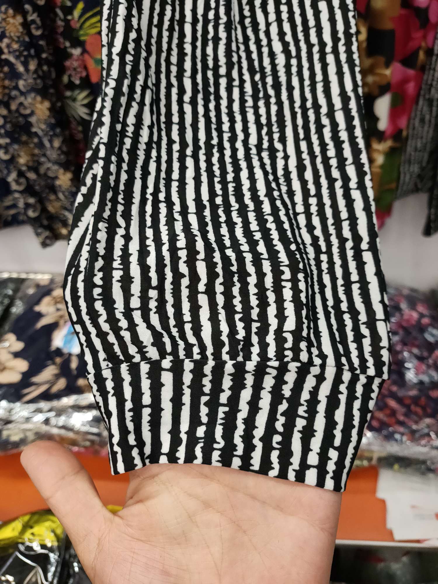 Lantern nine-inch pants undefined