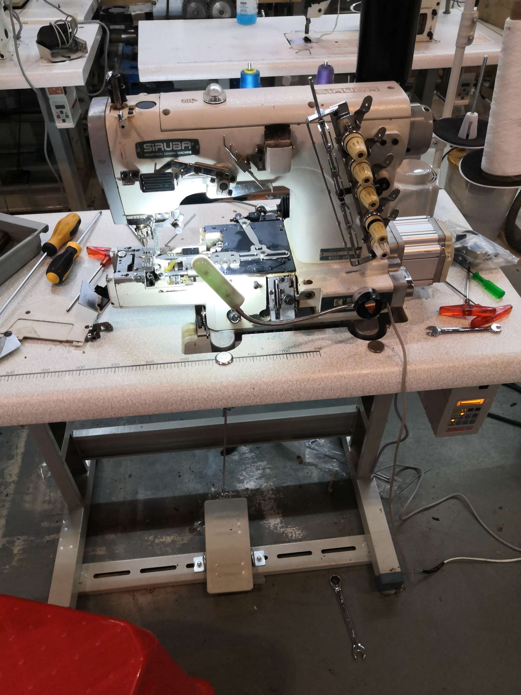 Second-hand small square head sewing machine of Silver Arrow brand