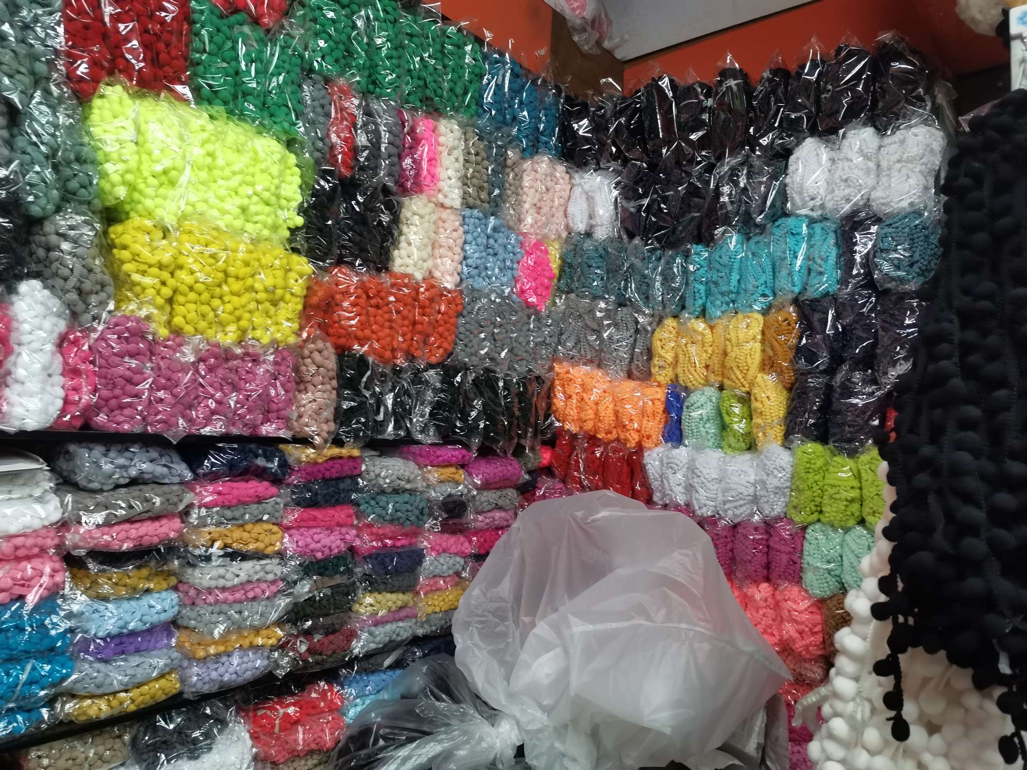 Ball Lace