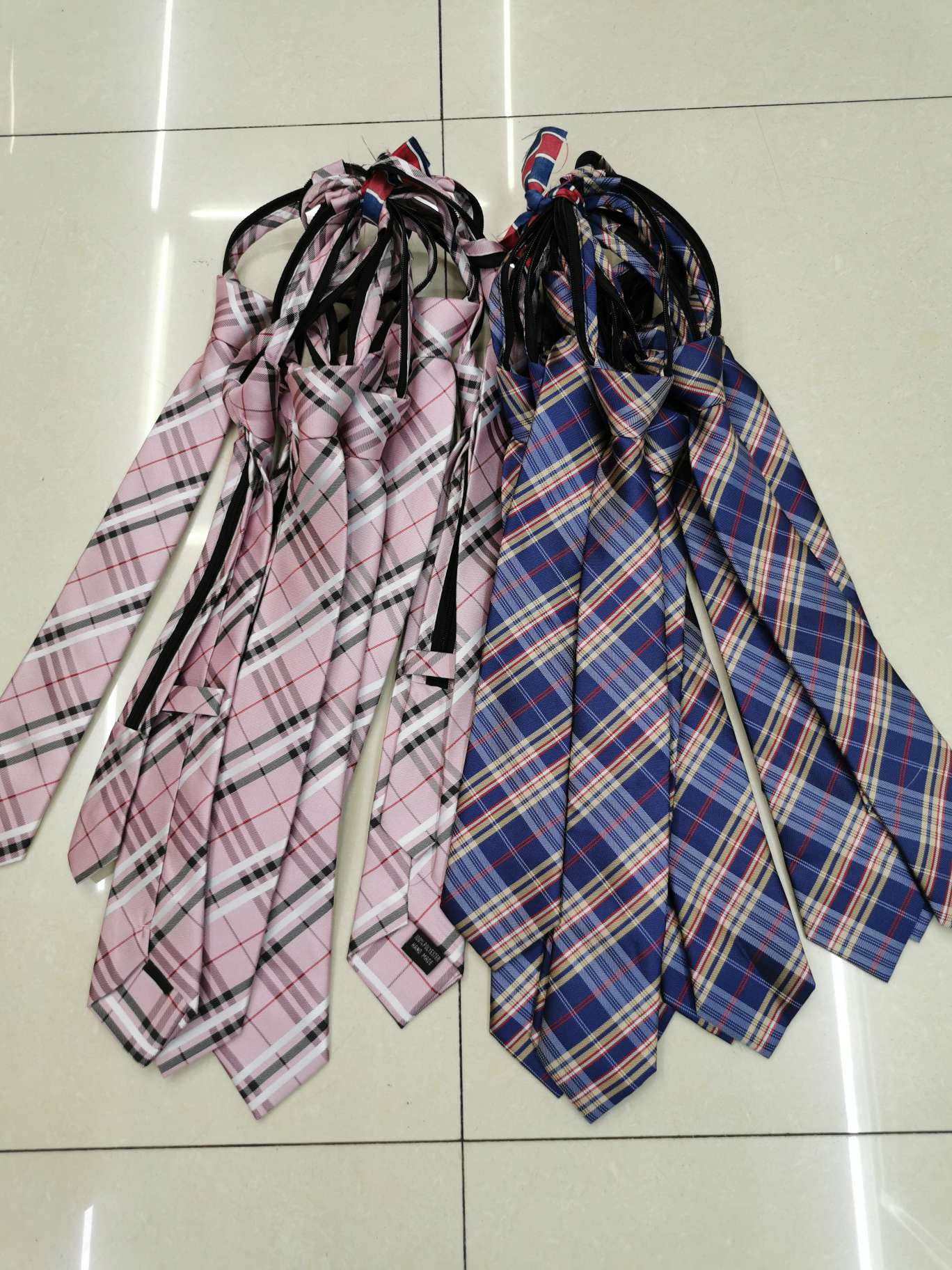 Mid-to-high-end children's ties and bow ties