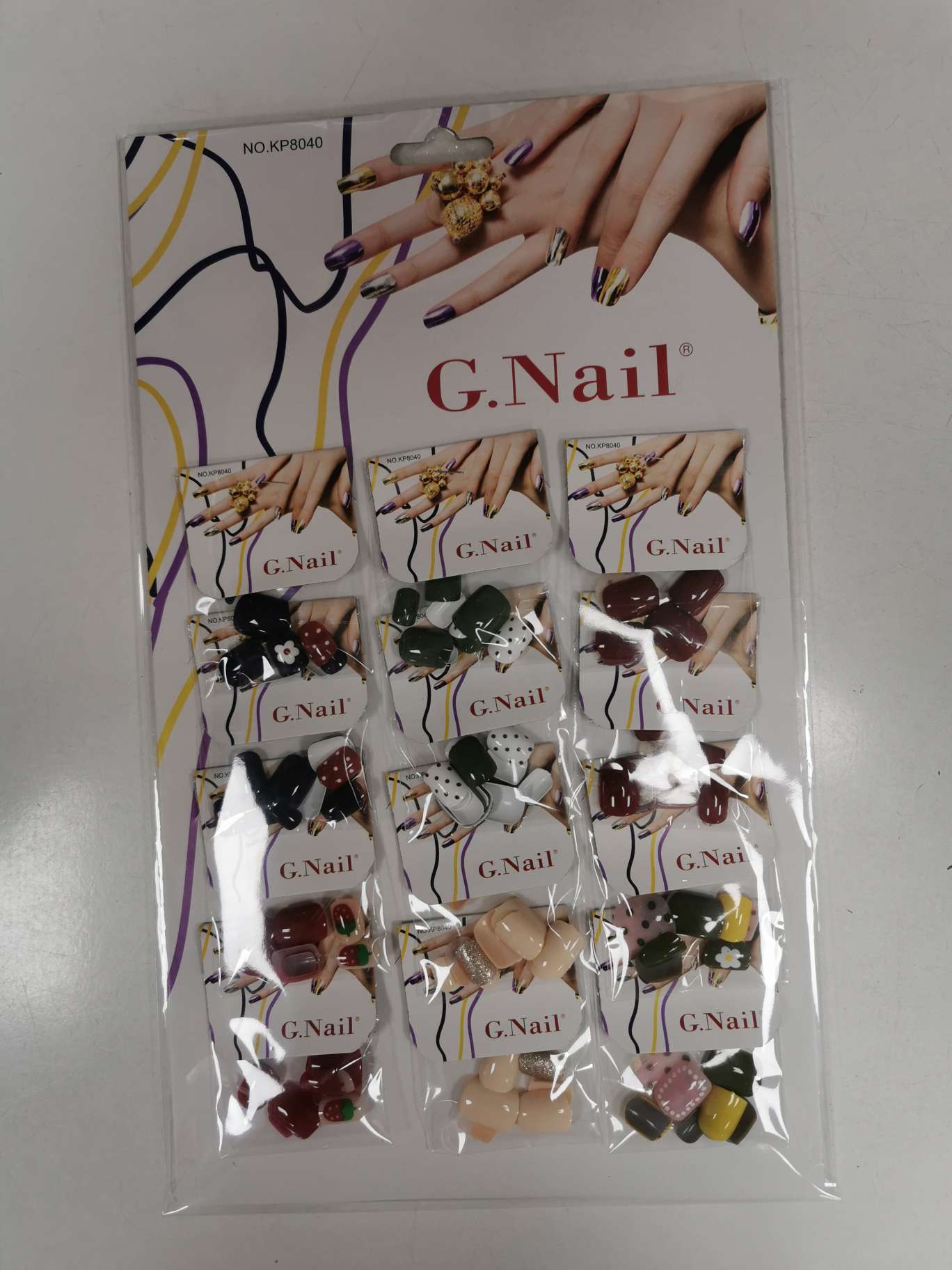 时尚美甲，进口ABS塑料，花色时尚潮流