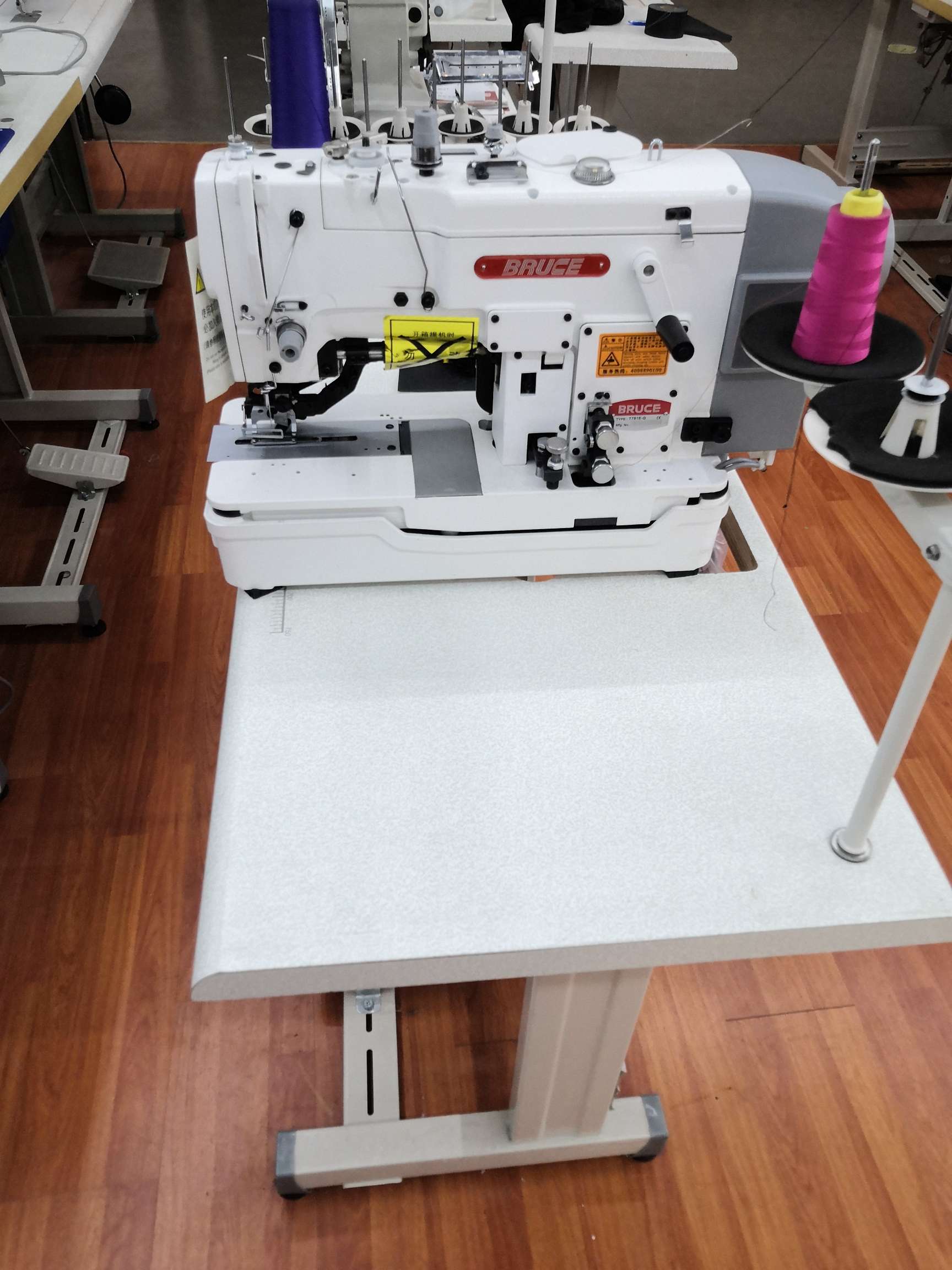 布鲁斯全自动缝纫机，T781E-Q型