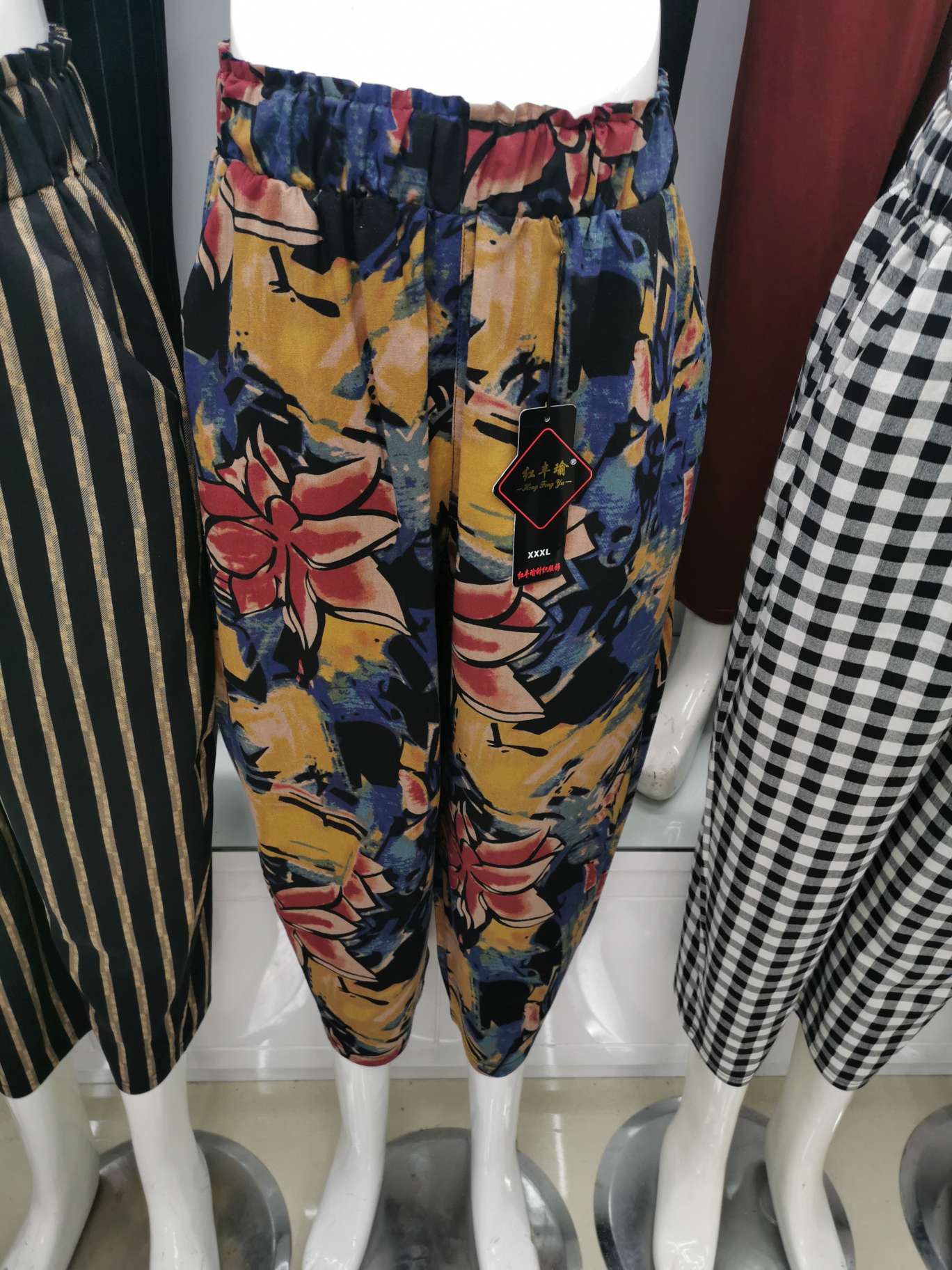 Flowered pants