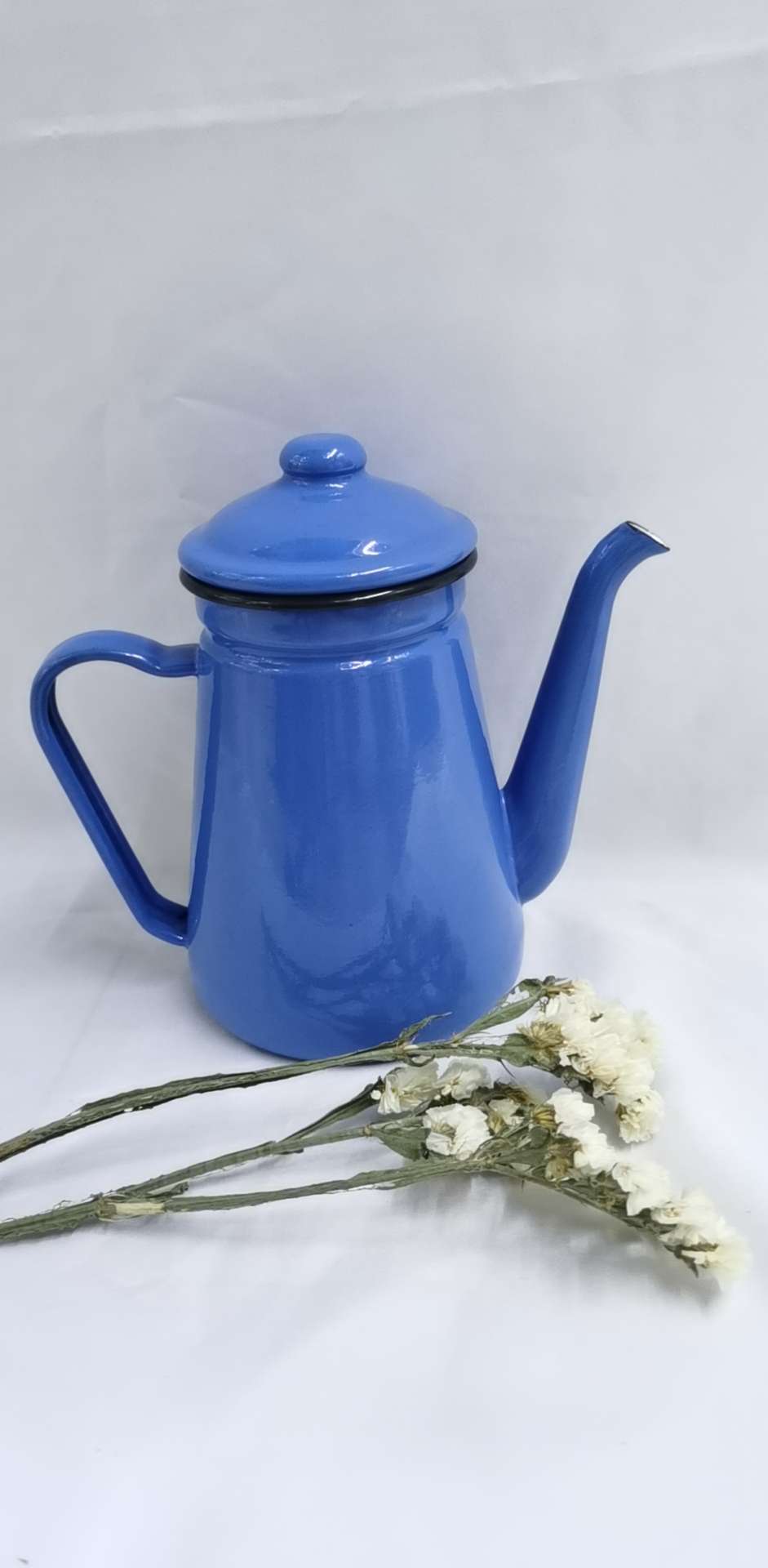 Enamel coffee pot thumbnail