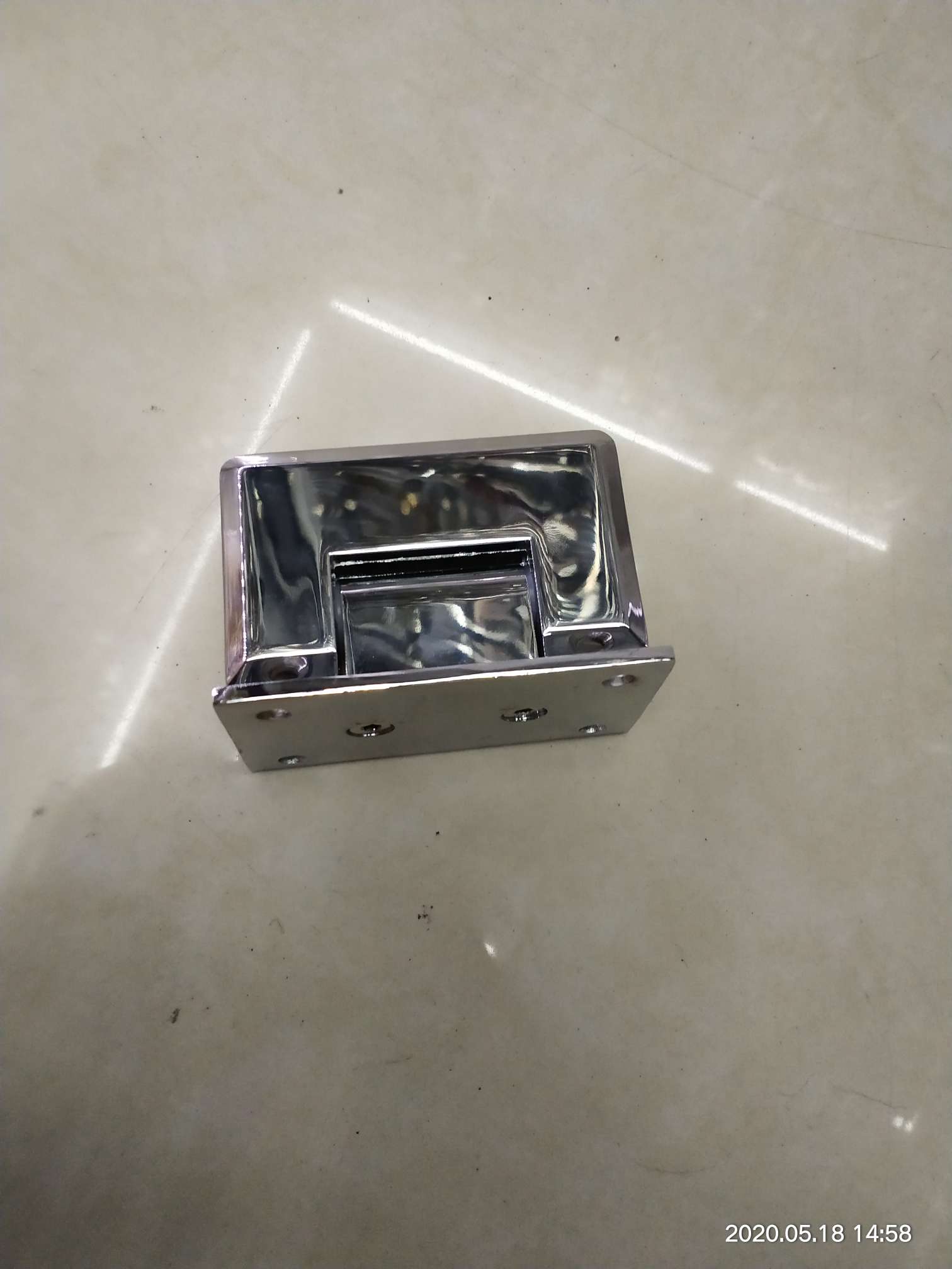 قضبان زجاجية في مام سبائك الزنك 90 درجة Specification image
