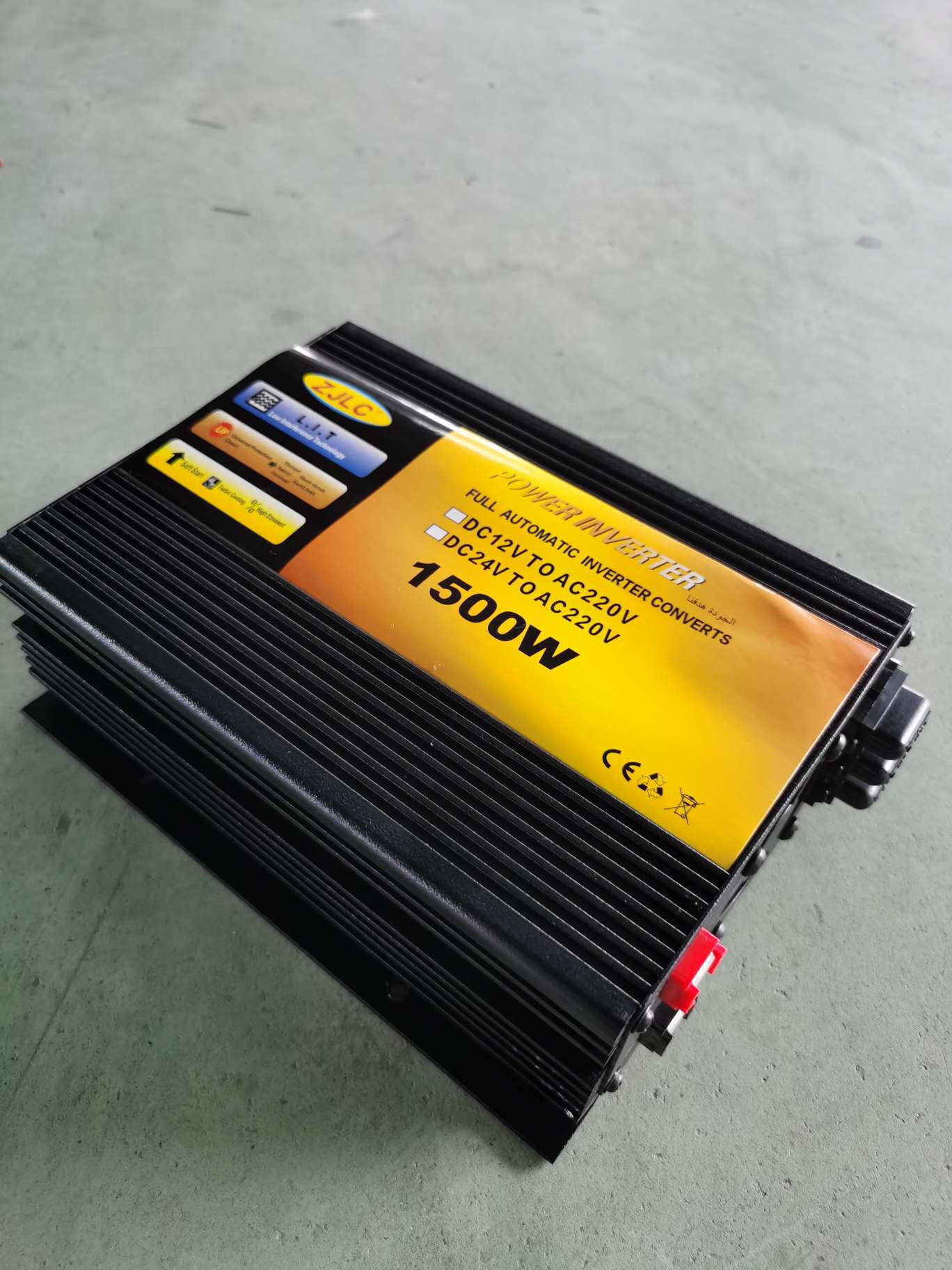 Uninterruptible power source inverter