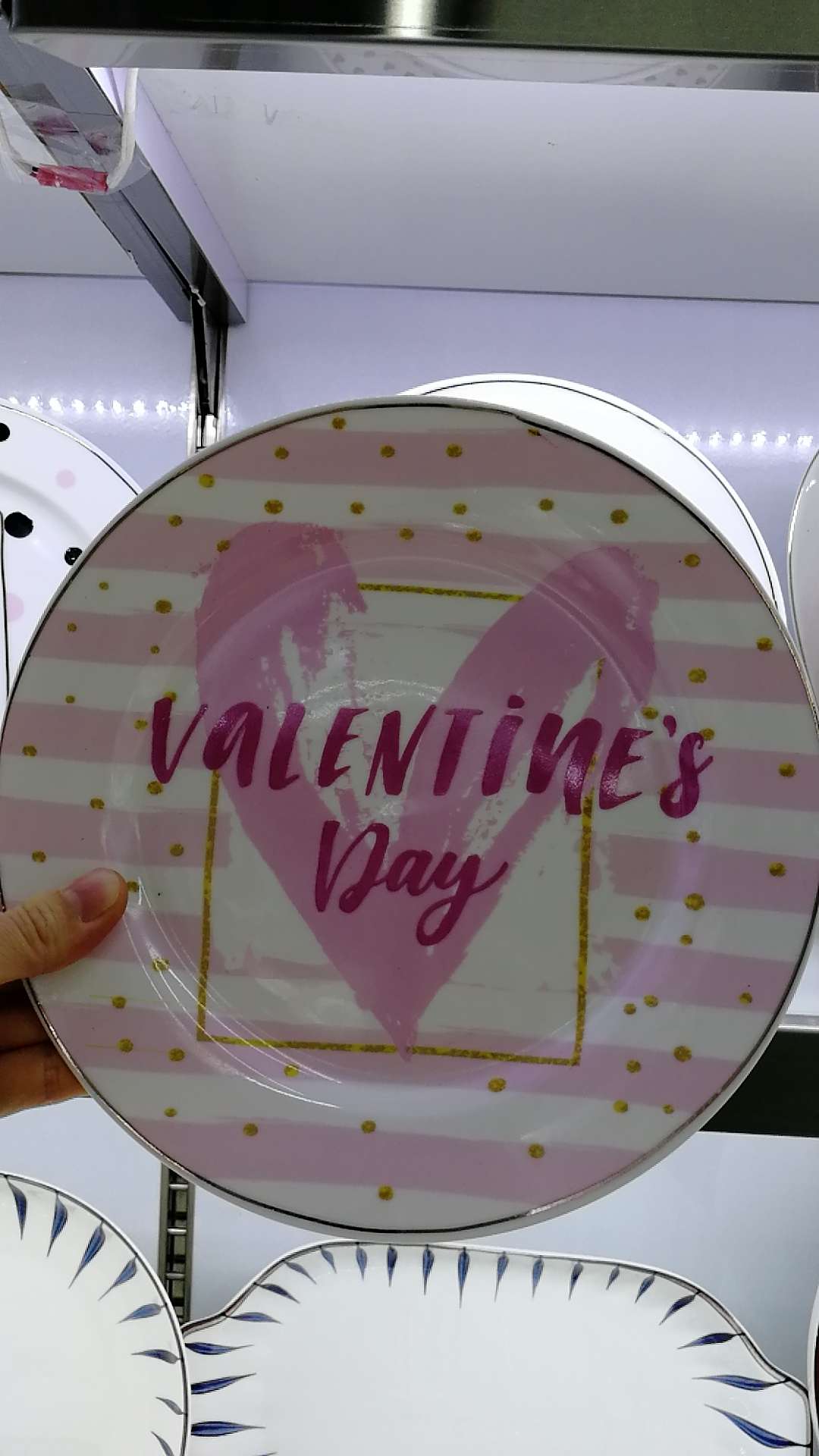 Ceramic plate W thumbnail