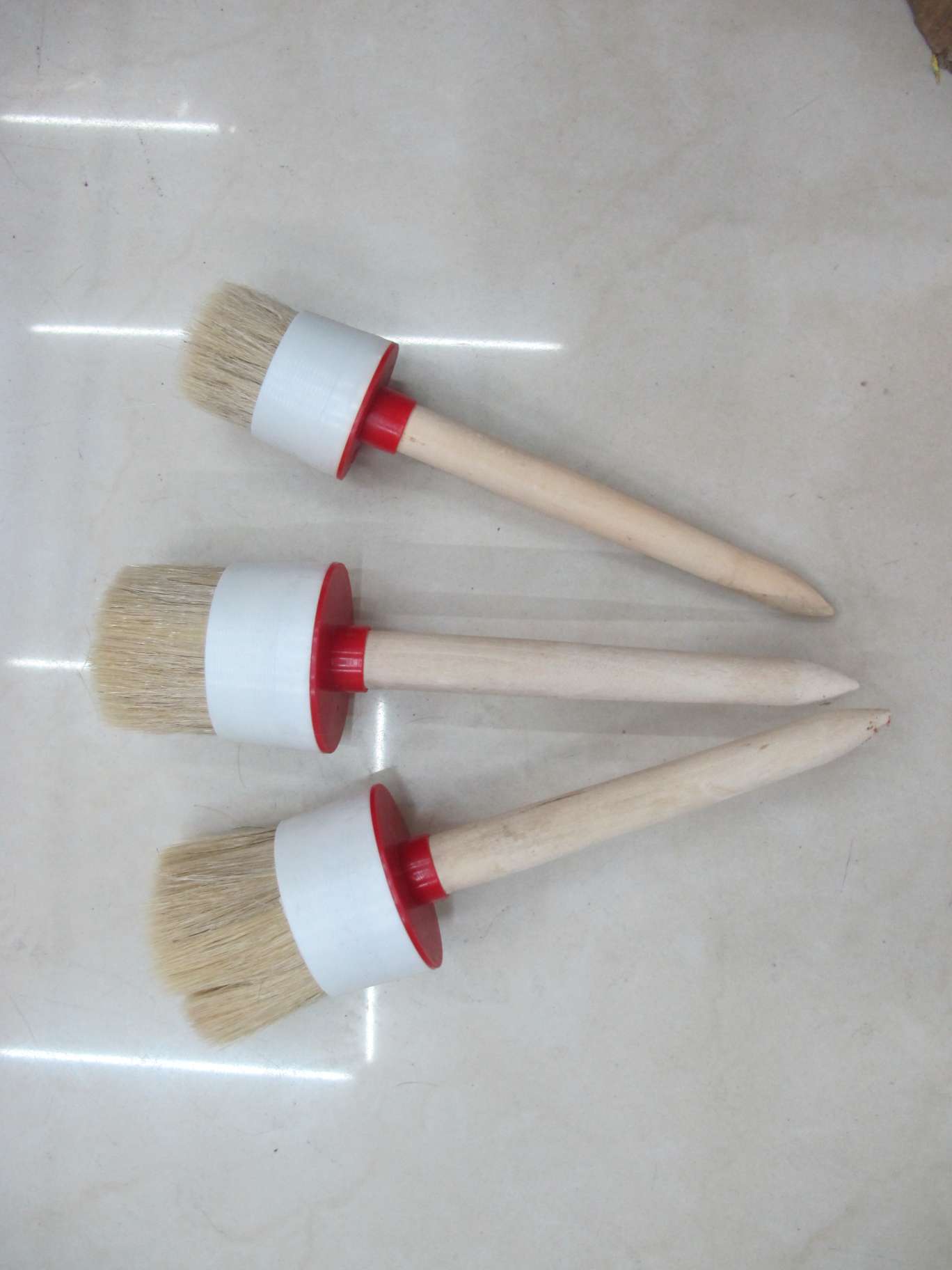 Wooden handle round head paint brush, machine cleaning brush