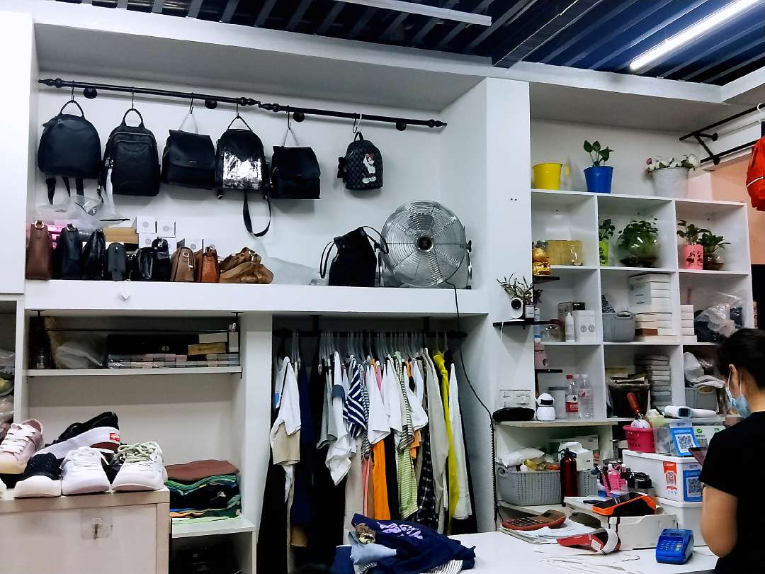 Cancan Clothing Store describe pic - 4