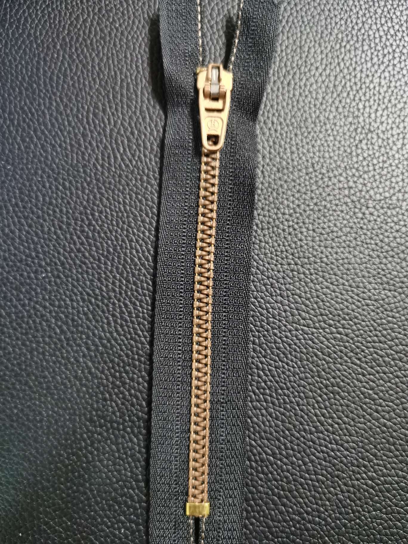 拉链/服装辅料产品图